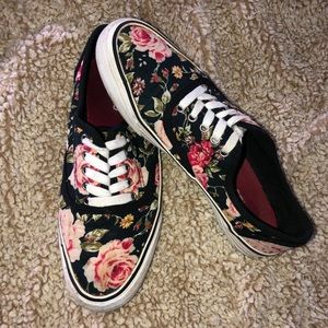 FLORAL SNEAKERS